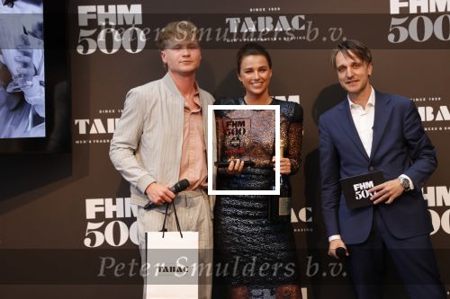 Amsterdam 2 juni 2021
FHM 500 uitreiking bij IJVER in Amsterdam noord. Kalvijn met zijn vriendin Nina Warink