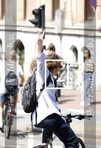 Amsterdam 4 juni 2021
Lucas Hamming op de fiets bij het paleis op de dam.
