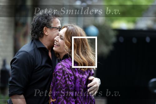 Huizen 26 mei 2021 
Marco en leontien Borsato arriveren bij het huis van Leontien nadat ze terug zijn gekomen van een liefdesvakantie naar ibiza.