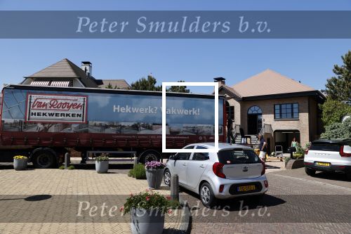 Noordwijk 31 mei en 1 juni 2021
Het nieuwe huis van Martien en Erica Meiland. Ze verhuizen vanuit Hengelo naar Noordwijk.
Aanwezig Martien Meiland Erica Meiland Maxime Meiland met dochter Claire en partner Leroy Molkenboer Montana Meiland met vrien Dirk Hoogstraten. Ook broer Jaap meiland en zijn vrouw Evelien helpen mee.
