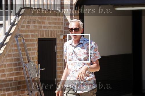 Noordwijk 31 mei en 1 juni 2021
Het nieuwe huis van Martien en Erica Meiland. Ze verhuizen vanuit Hengelo naar Noordwijk.
Aanwezig Martien Meiland Erica Meiland Maxime Meiland met dochter Claire en partner Leroy Molkenboer Montana Meiland met vrien Dirk Hoogstraten. Ook broer Jaap meiland en zijn vrouw Evelien helpen mee.