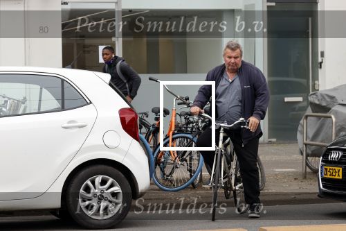 Amsterdam 20 mei 2021
Michiel Romeijn/ Michiel Romeyn  op zijn fiets in Amsterdam zuid
