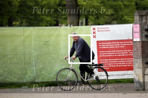 Amsterdam 20 mei 2021
Michiel Romeijn/ Michiel Romeyn  op zijn fiets in Amsterdam zuid