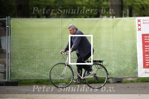 Amsterdam 20 mei 2021
Michiel Romeijn/ Michiel Romeyn  op zijn fiets in Amsterdam zuid