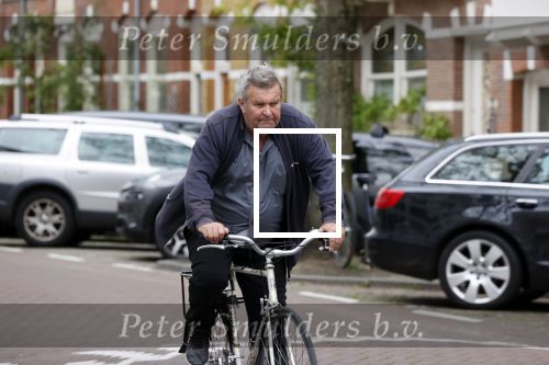 Amsterdam 20 mei 2021
Michiel Romeijn/ Michiel Romeyn  op zijn fiets in Amsterdam zuid