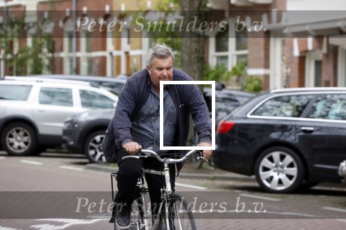 Amsterdam 20 mei 2021
Michiel Romeijn/ Michiel Romeyn  op zijn fiets in Amsterdam zuid