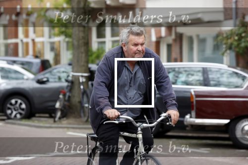 Amsterdam 20 mei 2021
Michiel Romeijn/ Michiel Romeyn  op zijn fiets in Amsterdam zuid