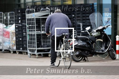 Amsterdam 20 mei 2021
Michiel Romeijn/ Michiel Romeyn  op zijn fiets in Amsterdam zuid