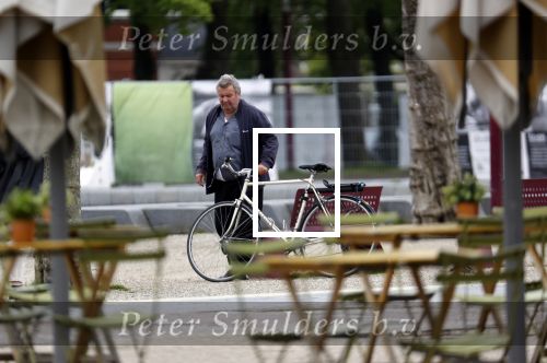 Amsterdam 20 mei 2021
Michiel Romeijn/ Michiel Romeyn  op zijn fiets in Amsterdam zuid