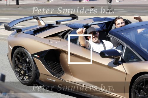 Amsterdam 9 juni 2021
Mobicepp in zijn gouden Lamborghini