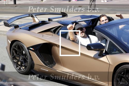 Amsterdam 9 juni 2021
Mobicepp in zijn gouden Lamborghini