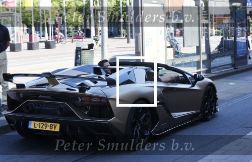 Amsterdam 9 juni 2021
Mobicepp in zijn gouden Lamborghini