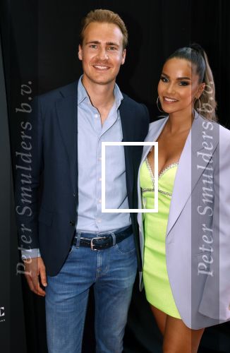 Amsterdam 2 juni 2021
FHM 500 uitreiking bij IJVER in Amsterdam noord. Monica Geuze kwam met haar vriend Robbert Kroese
