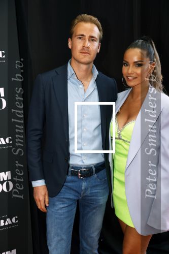 Amsterdam 2 juni 2021
FHM 500 uitreiking bij IJVER in Amsterdam noord. Monica Geuze kwam met haar vriend Robbert Kroese