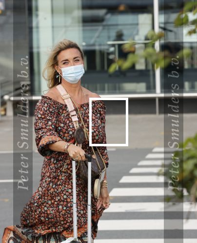 Schiphol 21 mei 2021
Monique Westenberg zoontje Andre Hazes jr en twee vriendinnen arriveren op schiphol na een vakantie op ibiza.
Haar vader komt ze halen .