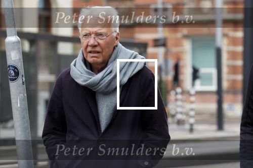 Amsterdam 26 mei 2021
Paul Witteman met .... wandelend door Amsterdam zuid.