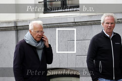 Amsterdam 26 mei 2021
Paul Witteman met .... wandelend door Amsterdam zuid.