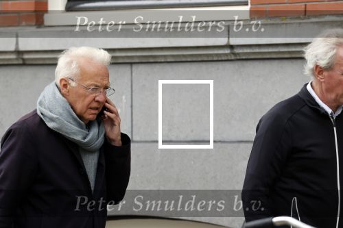 Amsterdam 26 mei 2021
Paul Witteman met .... wandelend door Amsterdam zuid.