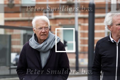 Amsterdam 26 mei 2021
Paul Witteman met .... wandelend door Amsterdam zuid.