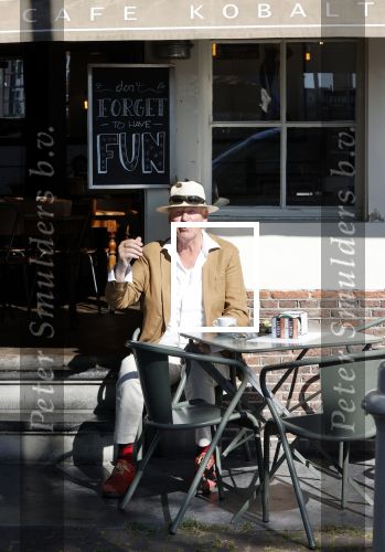 Amsterdam 8 juni 2021
Peter Faber op terras bij cafe Kobalt.