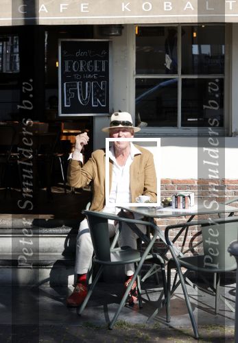 Amsterdam 8 juni 2021
Peter Faber op terras bij cafe Kobalt.