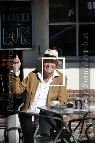 Amsterdam 8 juni 2021
Peter Faber op terras bij cafe Kobalt.
