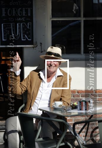 Amsterdam 8 juni 2021
Peter Faber op terras bij cafe Kobalt.