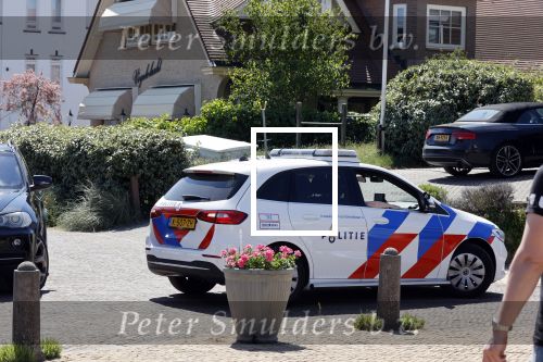 Noordwijk 31 mei en 1 juni 2021
Het nieuwe huis van Martien en Erica Meiland. Ze verhuizen vanuit Hengelo naar Noordwijk.
Aanwezig Martien Meiland Erica Meiland Maxime Meiland met dochter Claire en partner Leroy Molkenboer Montana Meiland met vrien Dirk Hoogstraten. Ook broer Jaap meiland en zijn vrouw Evelien helpen mee.