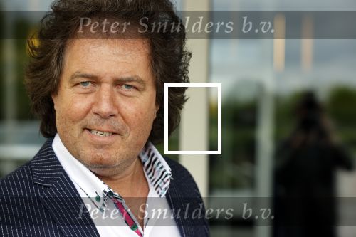 Nijkerk 22 mei 2021
Rene le Blanc overhandigt Johan Vlemmix award voor uitbrengen 175 cd \'s