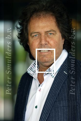 Nijkerk 22 mei 2021
Rene le Blanc overhandigt Johan Vlemmix award voor uitbrengen 175 cd \'s