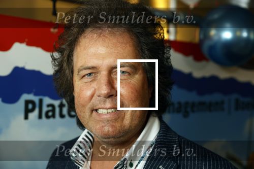 Nijkerk 22 mei 2021
Rene le Blanc overhandigt Johan Vlemmix award voor uitbrengen 175 cd \'s