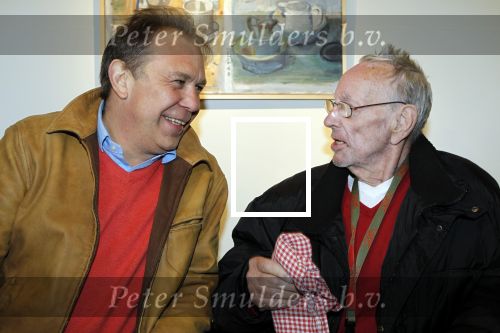 Laren 19 april 2010
Presentatie boek en de 85 e verjaardag van Johnny Kraaijkamp sr in het Rosa Spier huis.
Peter Smulders bv