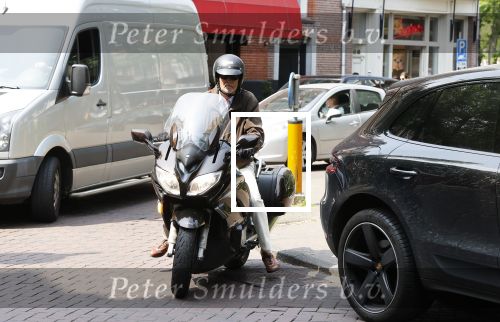 Amsterdam 4 juni 2021
Ron Brandsteder op zijn motor in Amsterdam zuid