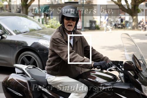 Amsterdam 4 juni 2021
Ron Brandsteder op zijn motor in Amsterdam zuid