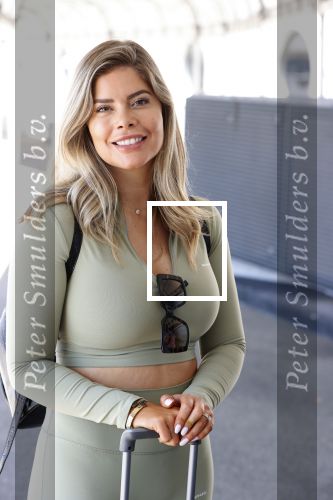 Schiphol 31 mei 2021
Ferry Doedens en Stephanie Tency vertrekken voor een tv programma naar Curacao.