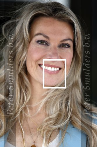 Amsterdam 26 mei 2021
Susan Smit met haar nieuwe roman de heks van Limbricht.