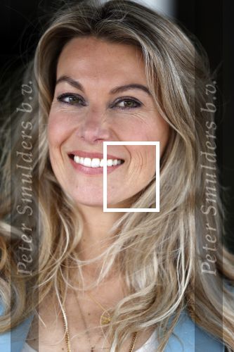 Amsterdam 26 mei 2021
Susan Smit met haar nieuwe roman de heks van Limbricht.