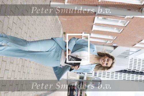 Amsterdam 26 mei 2021
Susan Smit met haar nieuwe roman de heks van Limbricht.