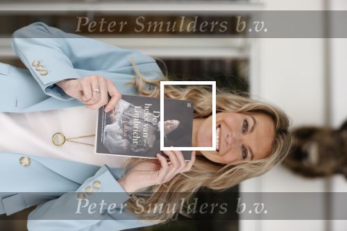 Amsterdam 26 mei 2021
Susan Smit met haar nieuwe roman de heks van Limbricht.