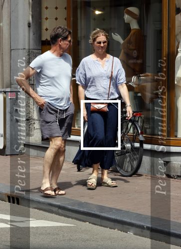 Amsterdam 17 juni 2021
Twan Huys met zijn vrouw in het centrum van Amsterdam