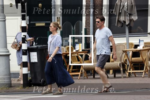 Amsterdam 17 juni 2021
Twan Huys met zijn vrouw in het centrum van Amsterdam