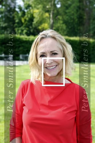 Nieuwersluis 18 mei 2022
Presentatie weekblad Margriet met de Dolly Dots als hoofdredakteur. Aanwezig Angela Groothuizen Esther Oosterbeek Angela Kramers en Anita Heilker.
Het event was bij Flora batava.