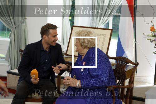 Den Haag 9 juni 202
Erica Terpstra krijgt een belangrijke onderscheiding uit handen van de Japanse Ambassadeur . Alles speelde zich af op de Japanse Ambassade in Den Haag. Aran Bade
