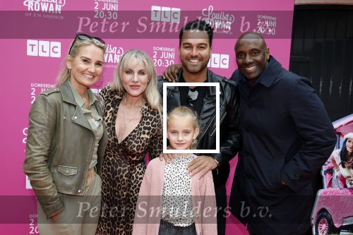 Huizen 25 mei 2022
Feestje ivm de nieuwe TLC serie van Louisa en Rowan op z\'n Gooisch. Louisa Janssen en haar man Rowan .
Peggy Vrijens Carlos Lens en deon leon met Rachel Kramer