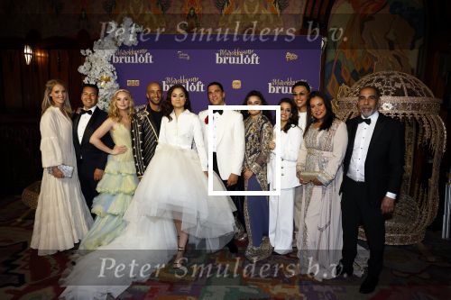 Amsterdam 30 mei 2022
Premiere Marokkaanse bruiloft in Tuschinski met oa als castleden Samouya Ahouaoui Walid Benmbarek Pip Pellens Liza Sips en Nabil Aouled Ayad in tuschinski.