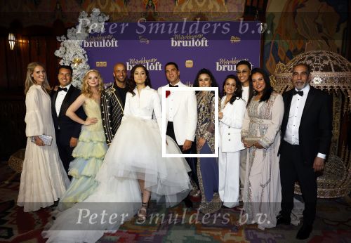 Amsterdam 30 mei 2022
Premiere Marokkaanse bruiloft in Tuschinski met oa als castleden Samouya Ahouaoui Walid Benmbarek Pip Pellens Liza Sips en Nabil Aouled Ayad in tuschinski.