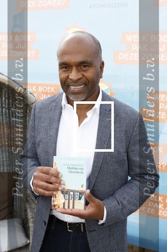 Zandvoort 31 mei 2022
Presentatie boek waar Matthijs v Nieuwkerk de mooiste verhalen voor uitgekozen heeft. 
Chris Polanen