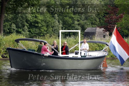 Nieuwersluis 18 mei 2022
Presentatie weekblad Margriet met de Dolly Dots als hoofdredakteur. Aanwezig Angela Groothuizen Esther Oosterbeek Angela Kramers en Anita Heilker.
Het event was bij Flora batava.