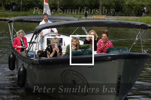 Nieuwersluis 18 mei 2022
Presentatie weekblad Margriet met de Dolly Dots als hoofdredakteur. Aanwezig Angela Groothuizen Esther Oosterbeek Angela Kramers en Anita Heilker.
Het event was bij Flora batava.