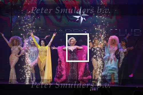 Amsterdam 31 mei 2022
Presentatie Dragshow bij the Harbour club .
Envy Peru, Skyla Versai, Abby omg, Vanessa van Cartier, Sederginne, Janey Jacke en Axel Andro .